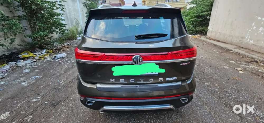 Mg Hector Plus Petrol 2nd Owner