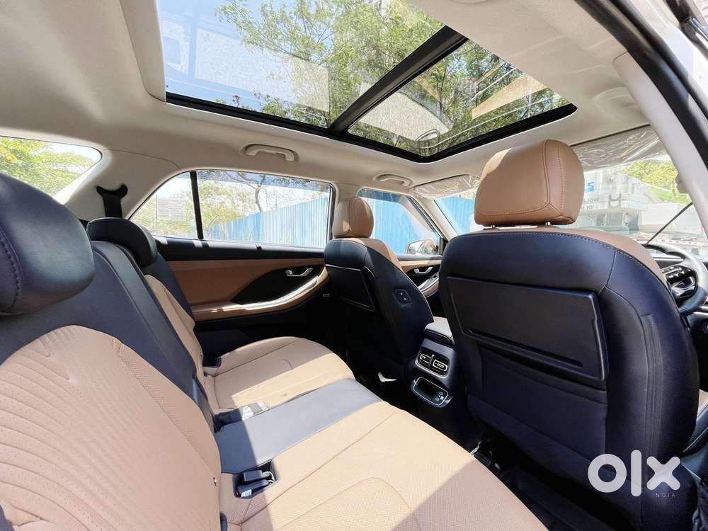 Hyundai Alcazar Signature (o) Adventure At 7 Str, 2025, Petrol