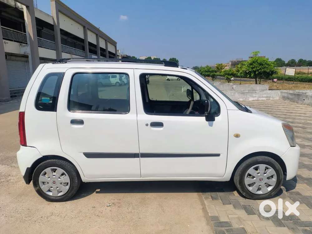 Maruti Suzuki Wagon R 2010 Cng & Hybrids 83500 Km Driven