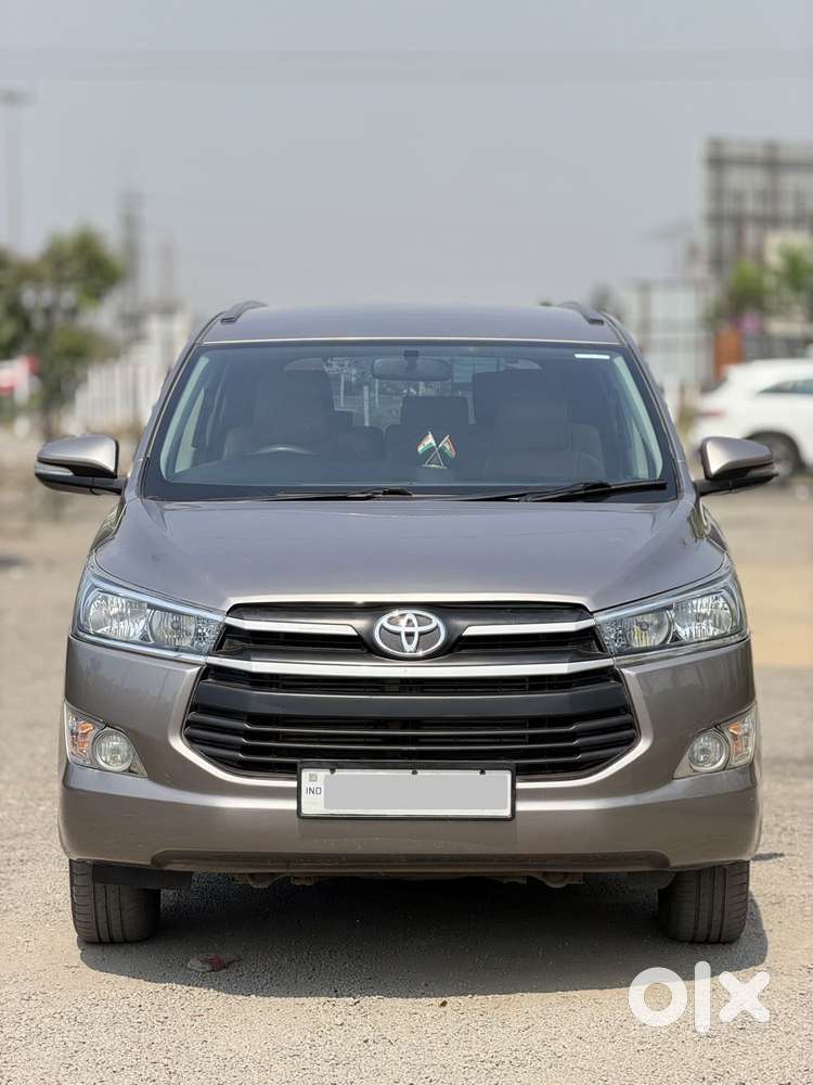 Toyota Innova Crysta 2.8 Gx At, 2016, Diesel