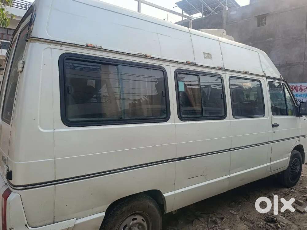 Tata Winger 2023 Diesel Well Maintained
