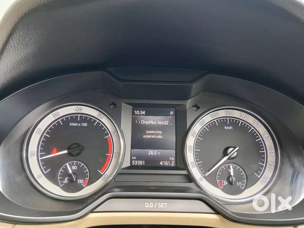 Skoda Octavia, 2019, Petrol