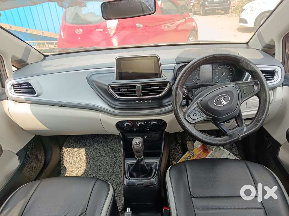 Tata Altroz 1.2 Xm Plus, 2021, Petrol
