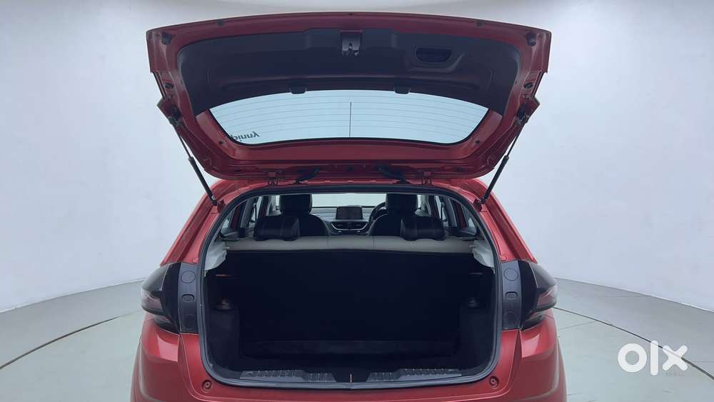 Tata Altroz Xz, 2020, Petrol