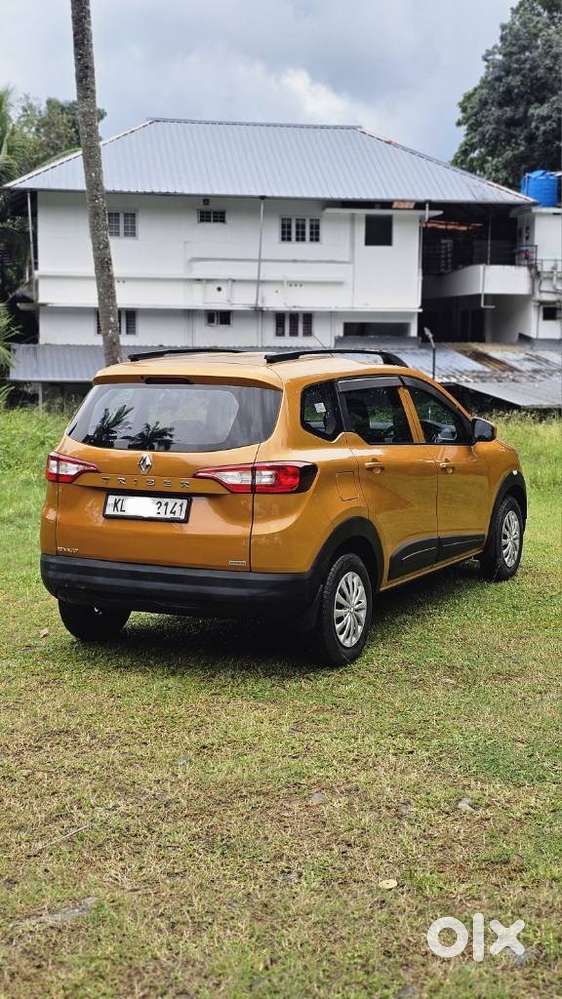Renault Triber Rxl, 2020, Petrol