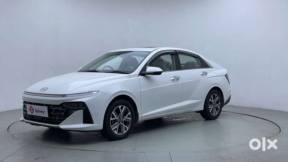 Hyundai Verna 1.5 Sx (o) Vtvt Ivt, 2023, Petrol