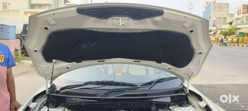 Maruti Suzuki Dzire, 2018, Petrol