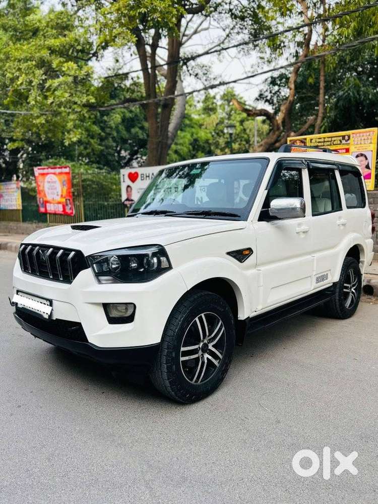 Mahindra Scorpio S4 Plus, 2017, Diesel