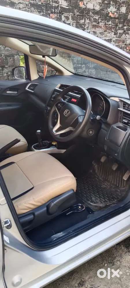 Honda Jazz 1.2 V 2016