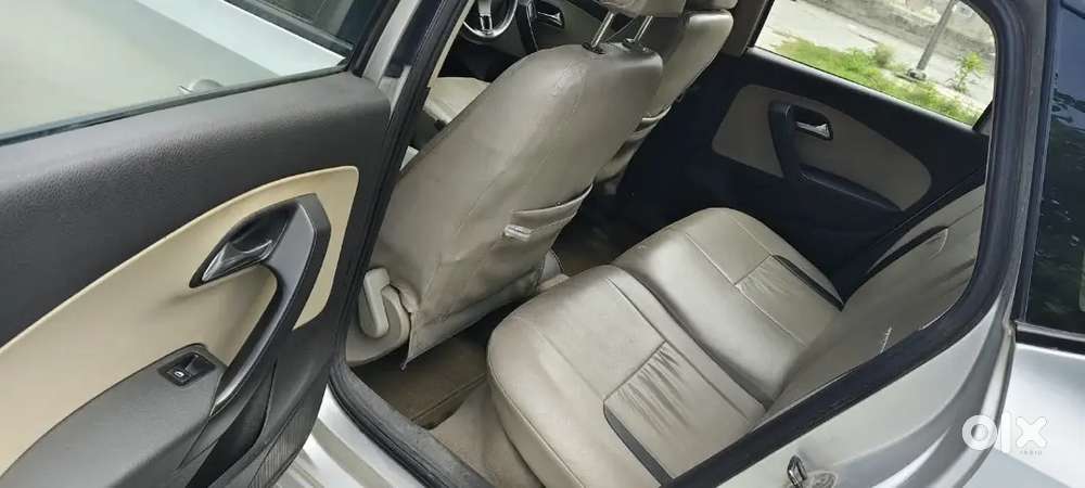 Volkswagen Polo Comfortline 2010 Car Repassing 2030