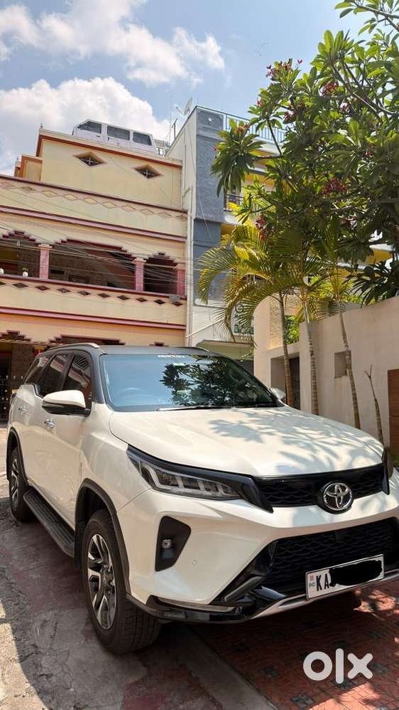 Toyota Fortuner Legender 2022 Diesel Well Maintained