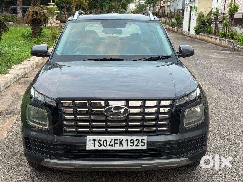 Hyundai Venue S 1.2 Petrol, 2023, Petrol