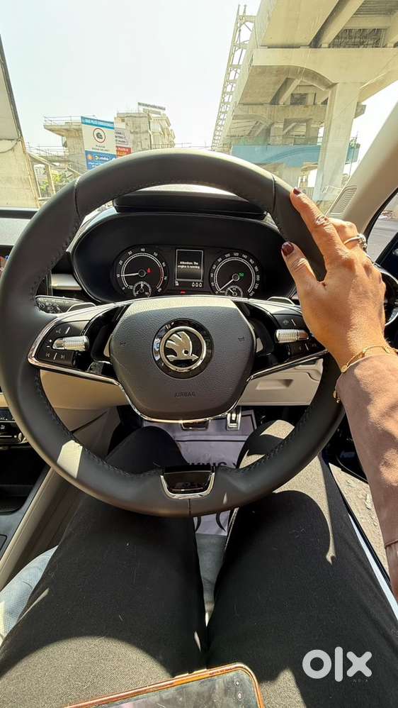 Skoda Slavia Petrol 2025