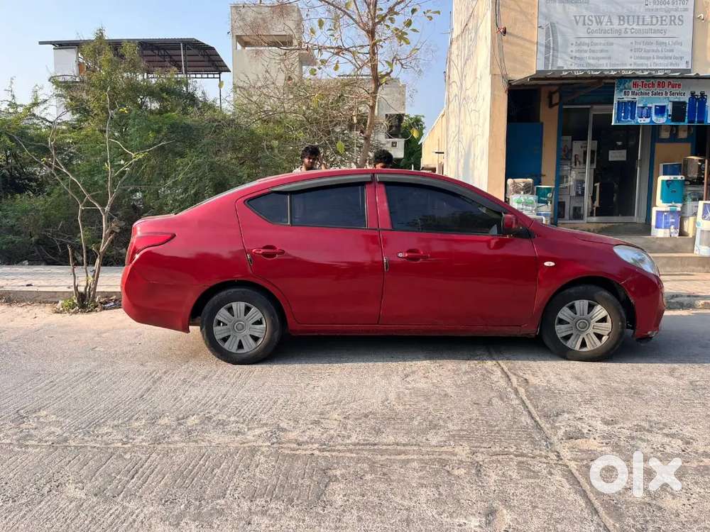 Nissan Sunny Diesel 2013 With 148000 Km