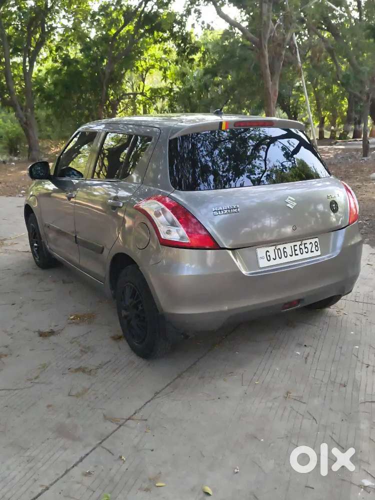 Maruti Suzuki Swift 2015