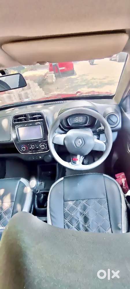  Renault Kwid  Single Lady Driven  33,000 Km  Excellent Condition