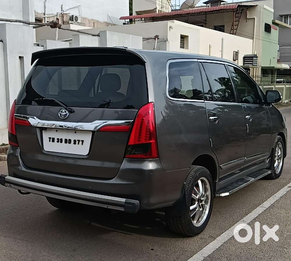 Toyota Innova 2.5 V 7 Str, 2011, Diesel