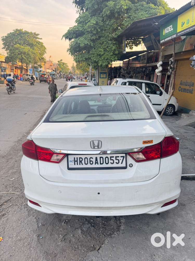 Neat And Clean Car
