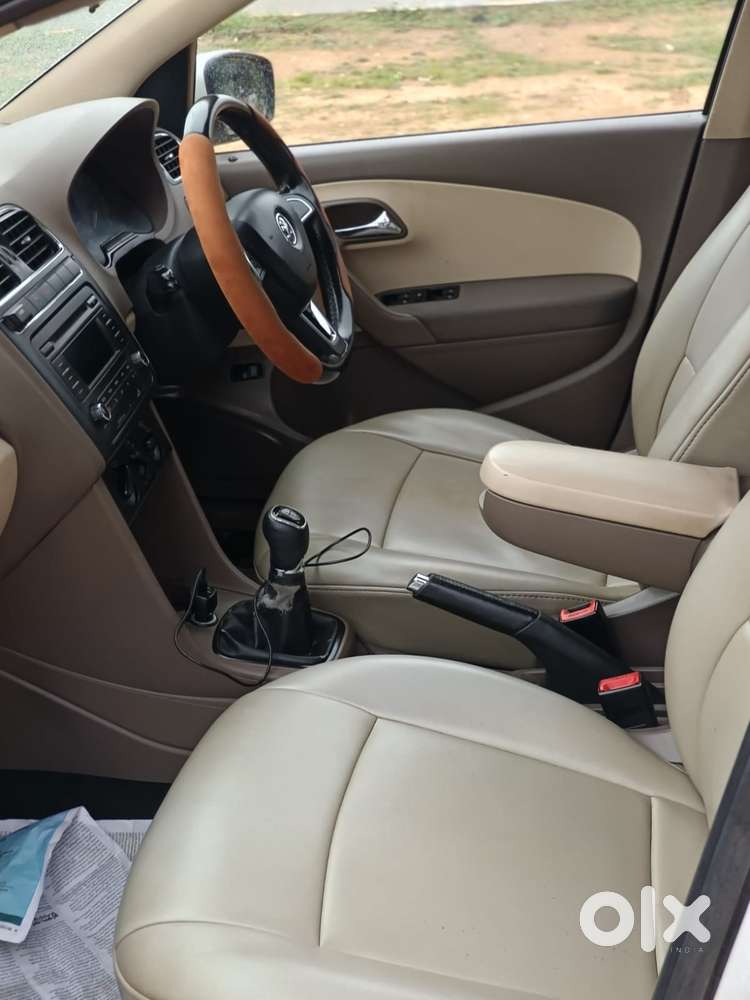 Skoda Rapid 1.5 Tdi Ambition Plus, 2014, Diesel