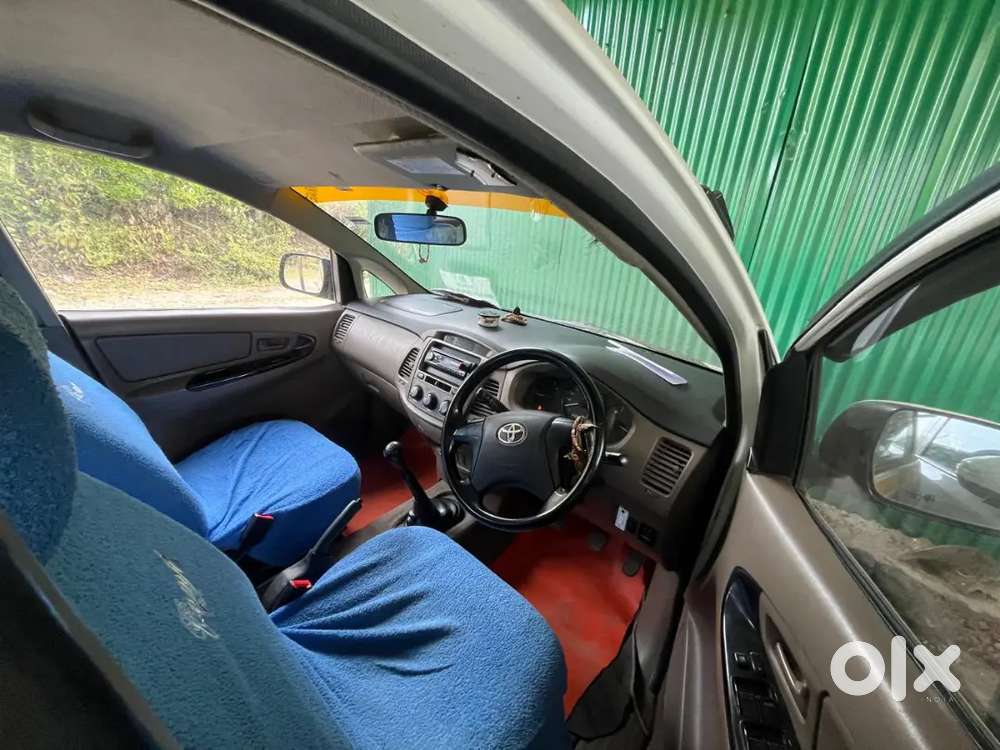 Toyota Innova 2016 Diesel Well Maintained