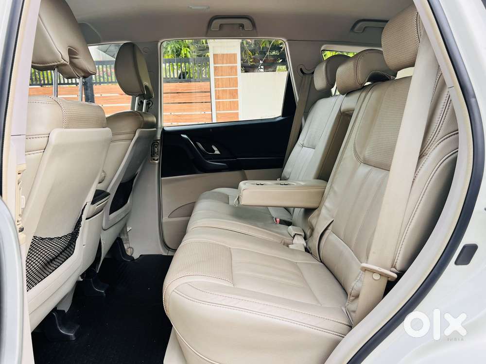 Mahindra Xuv500 W8 At, 2017, Diesel