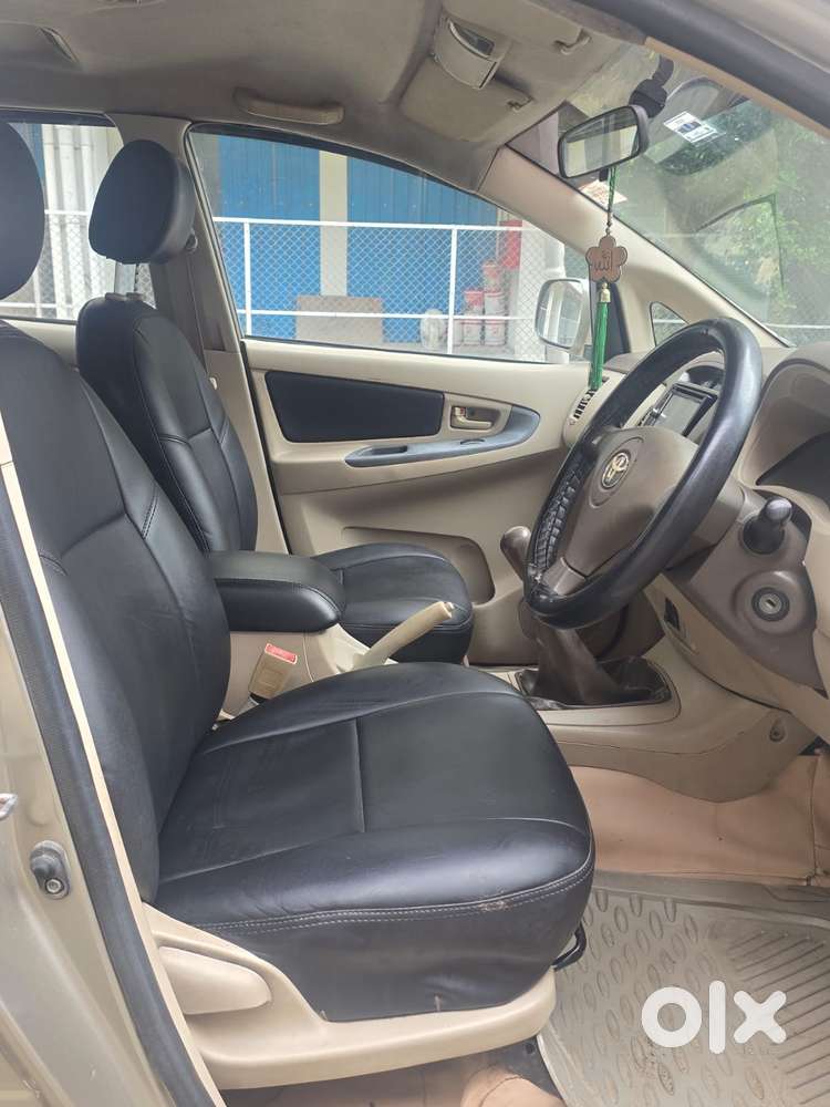 Toyota Innova 2.5 G (diesel) 7 Seater Bs Iv, 2008, Diesel