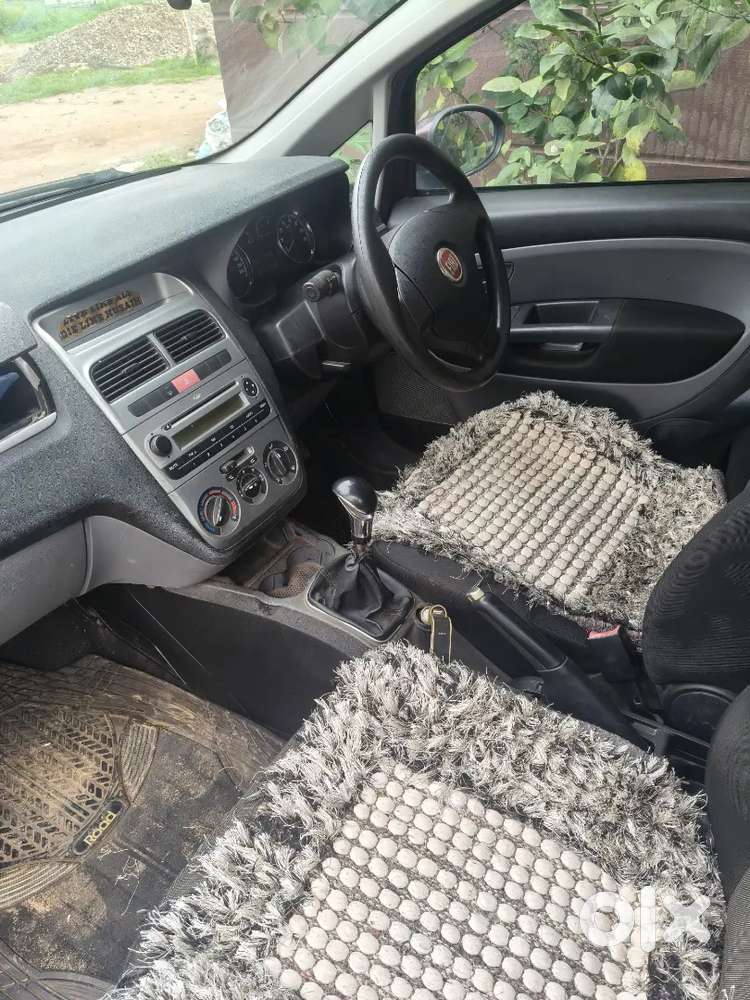 Fiat Grand Punto Petrol Manual 2010