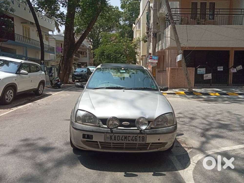 Ford Ikon 1.3 Zxi, 2006, Petrol