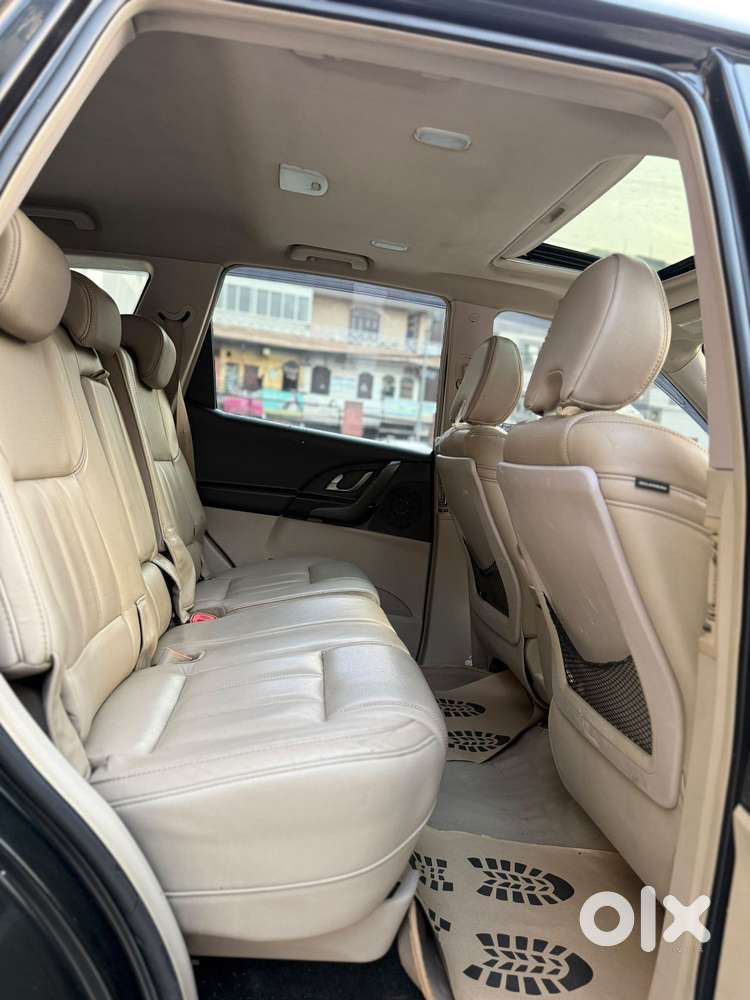 Mahindra Xuv500 2.2 W10, 2017, Diesel