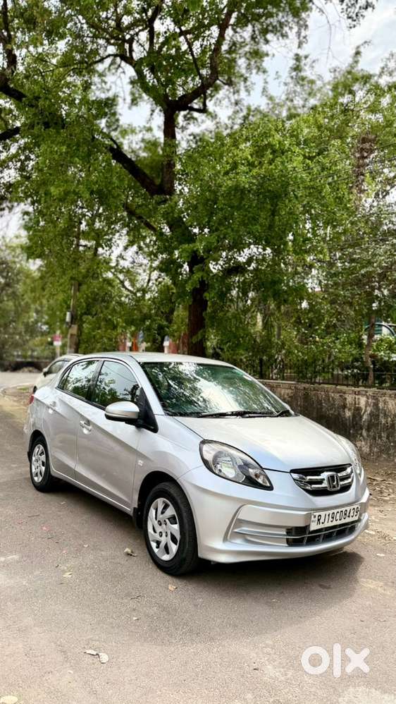 Honda Amaze 2015 Diesel Well Maintained