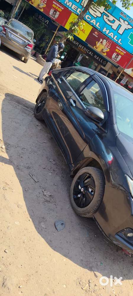 Honda City V At Sunroof I-vtec, 2016, Petrol