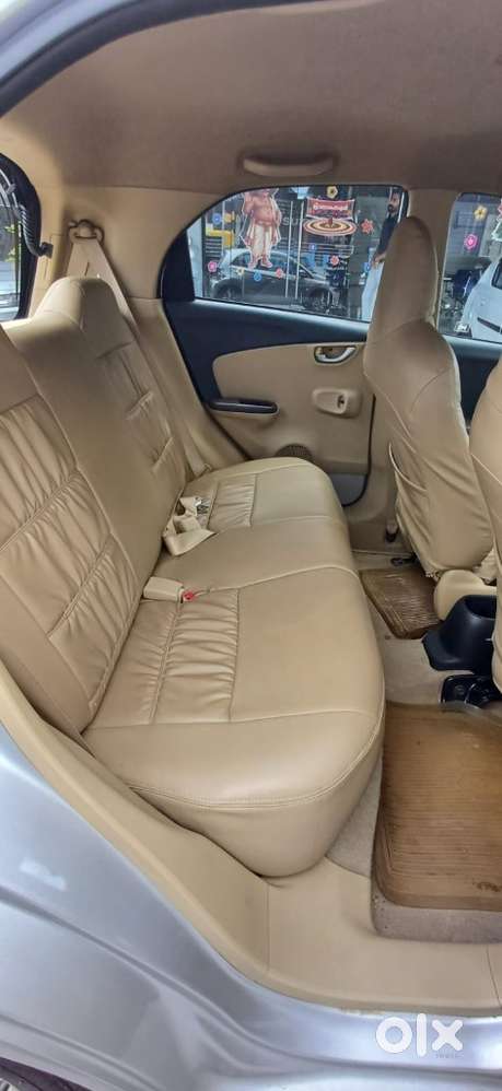 Honda Brio V Mt, 2013, Petrol