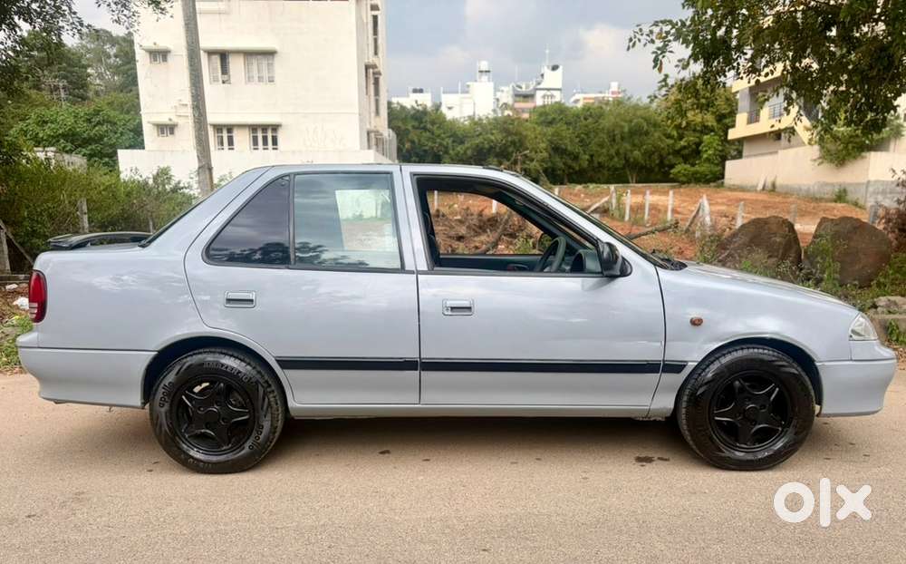 Maruti Suzuki Esteem Vxi 2003 1.3L