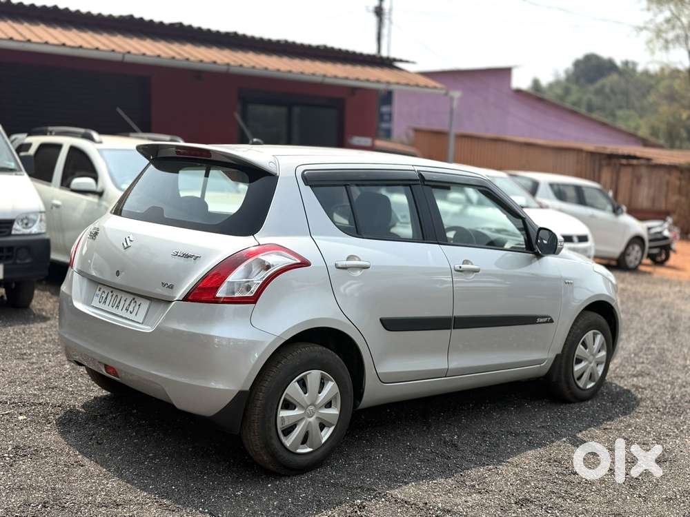 Maruti Suzuki Swift Vxi + Manual, 2016, Petrol