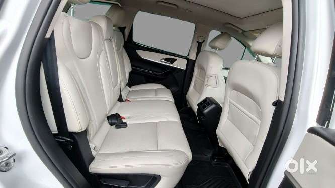 Mahindra Xuv700 2.2 Ax 7 Diesel Mt Str, 2024, Diesel