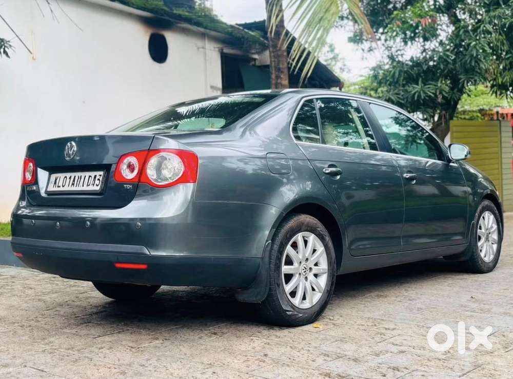 Volkswagen Jetta 1.9 Tdi Comfortline Dsg, 2010
