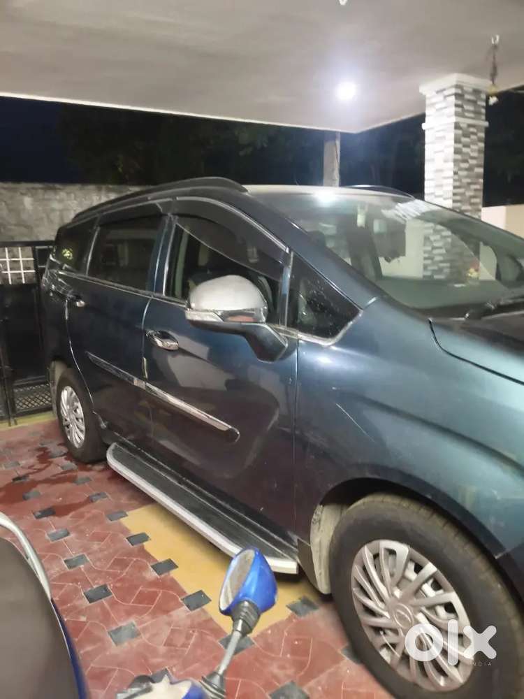 Mahindra Marazzo 2019