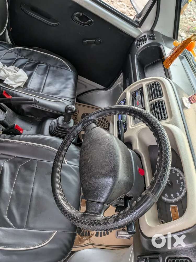 2018 Maruti Suzuki Eeco Smiles 7 Seater