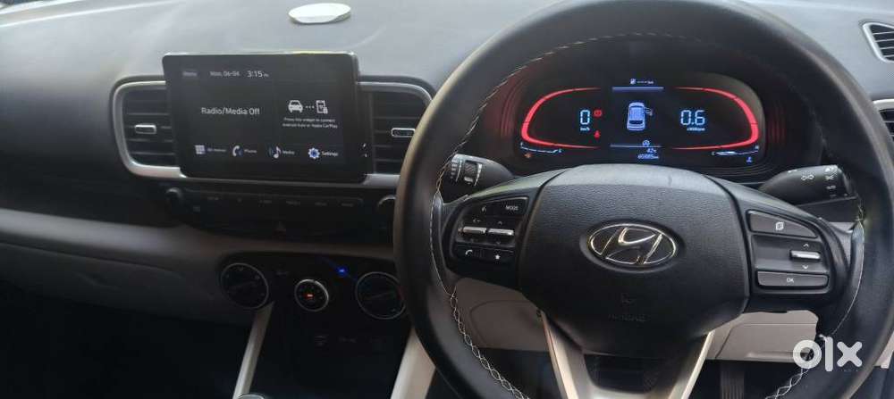 Hyundai Venue S 1.2 Petrol, 2023, Petrol