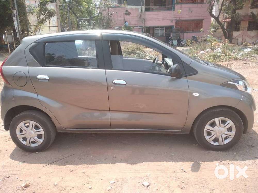 Datsun Redigo T Option, 2016, Petrol