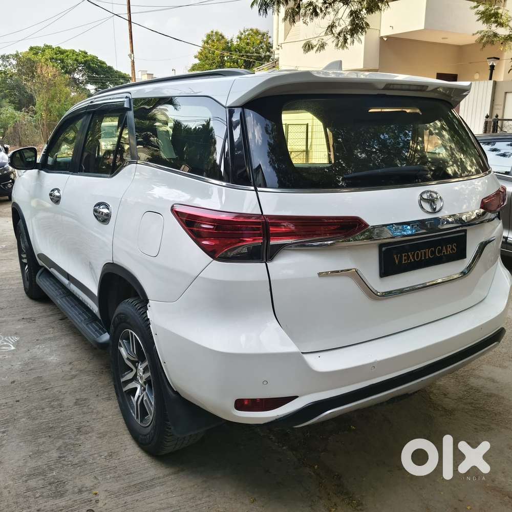 Toyota Fortuner 4x2 At 2.8 Diesel, 2020, Diesel