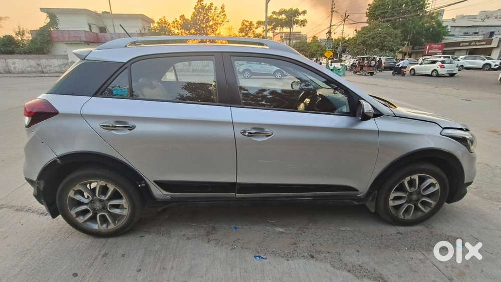 Hyundai I20 Active Sx Petrol, 2018, Petrol