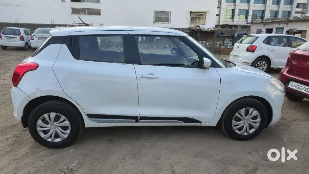 Maruti Suzuki Swift Vxi 2019 White