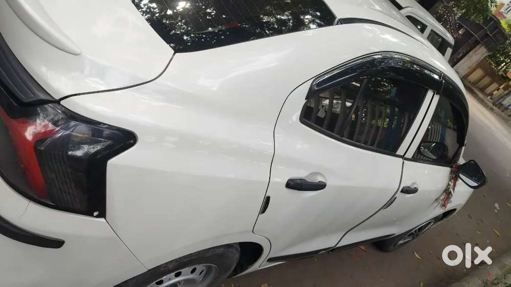 Maruti Suzuki Dzire 2025 Cng & Hybrids 46000 Km Driven