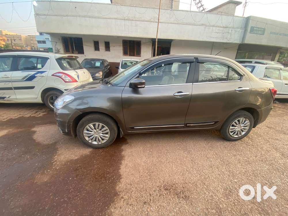 Maruti Suzuki Dzire 1.2 Vxi, 2021, Petrol