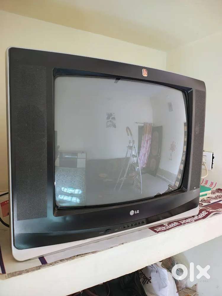 LG color tv