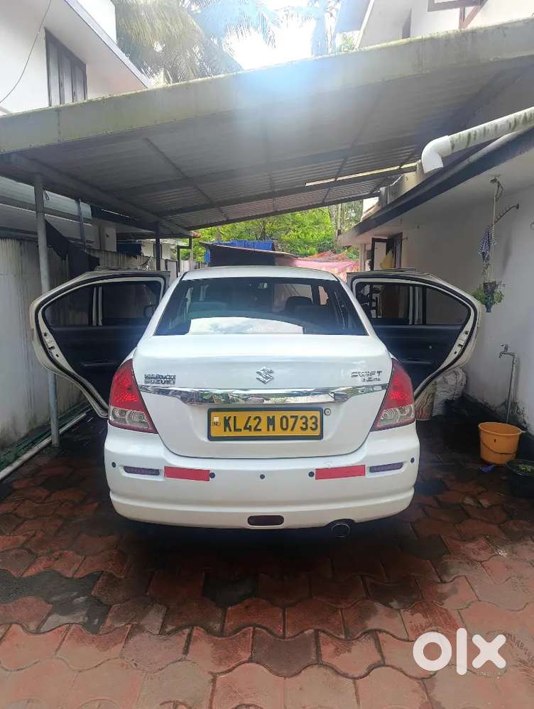 Maruti Suzuki Dzire 2016 October