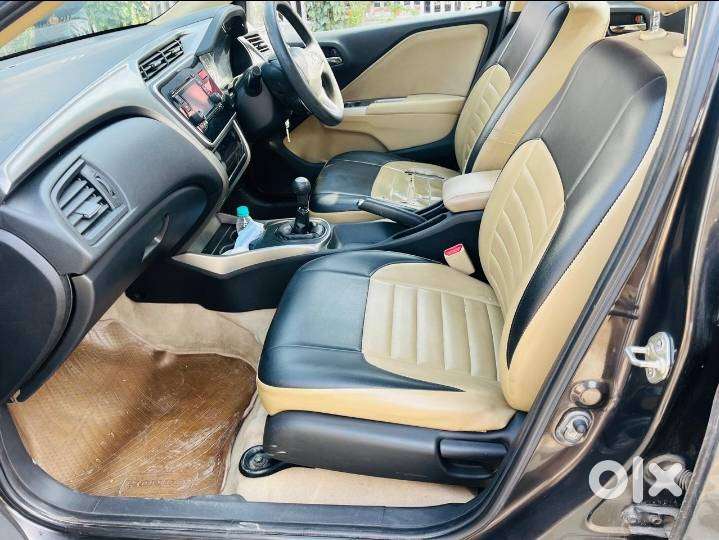 Honda City 1.5 V 4th Gen I-vtec Mt, 2016, Petrol