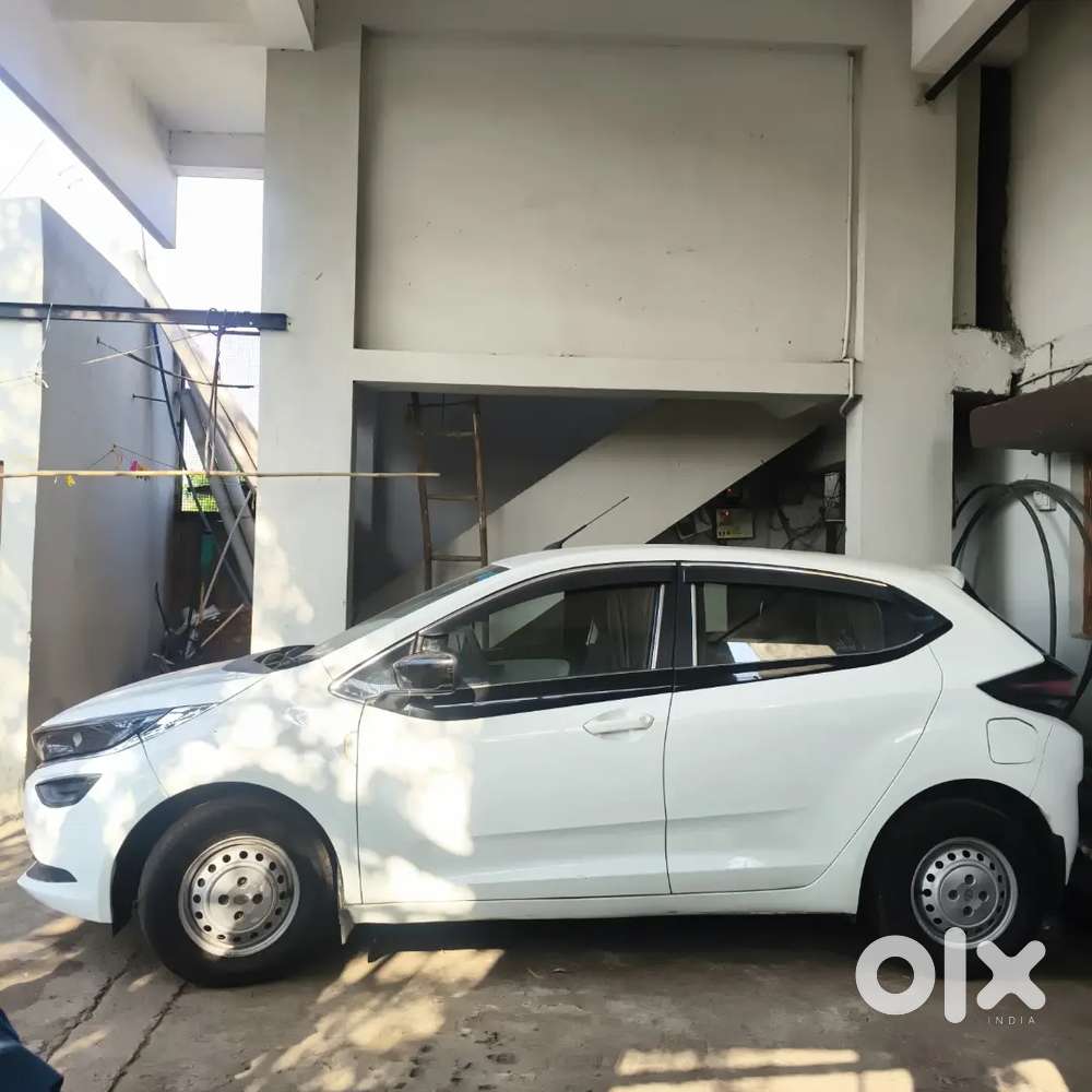 Tata Ultra Petrol Variant