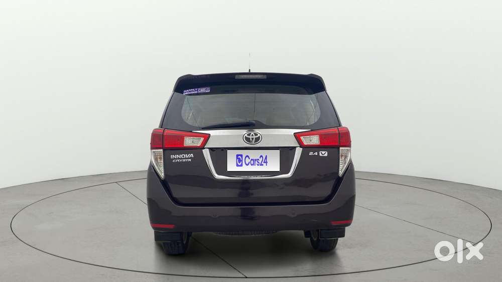 Toyota Innova Crysta 2.4 Vx Mt, 2017, Diesel